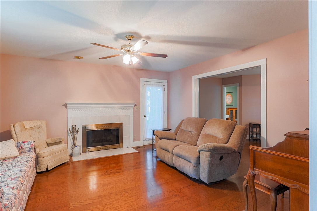 3993 Harper Lane