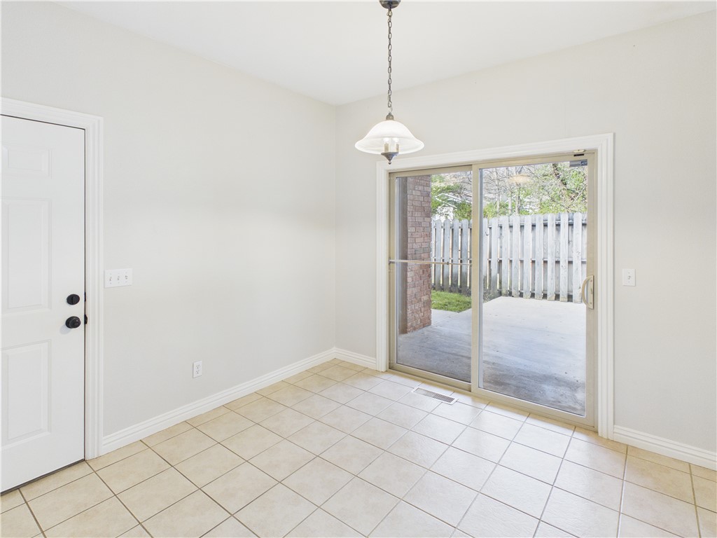 Oak Park Condos Hpr - Residential