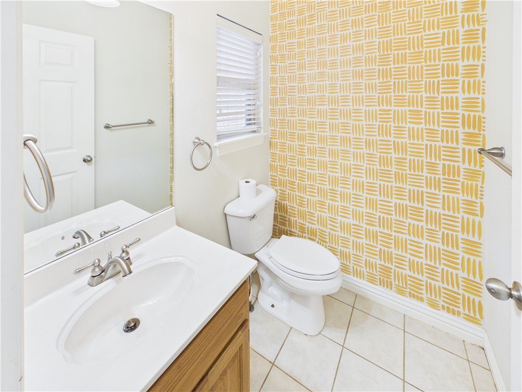 Oak Park Condos Hpr - Residential