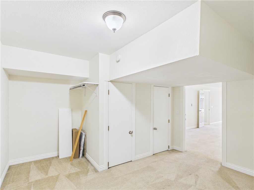 Oak Park Condos Hpr - Residential