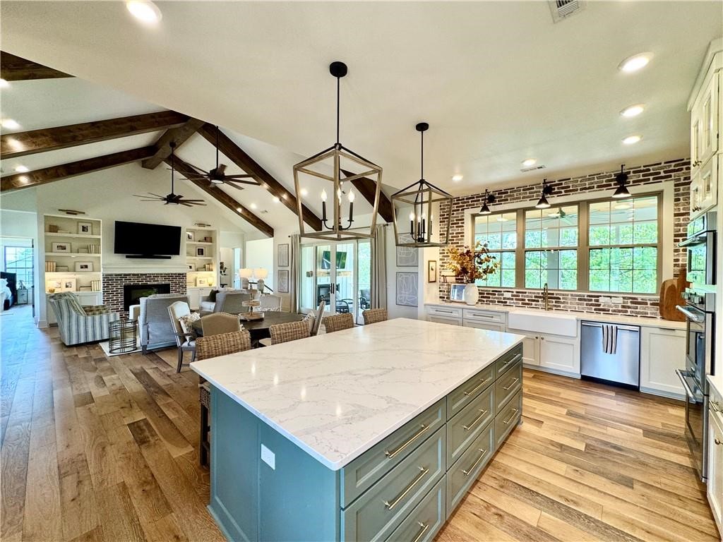 03-18-31-RURAL - Long Acres - Residential