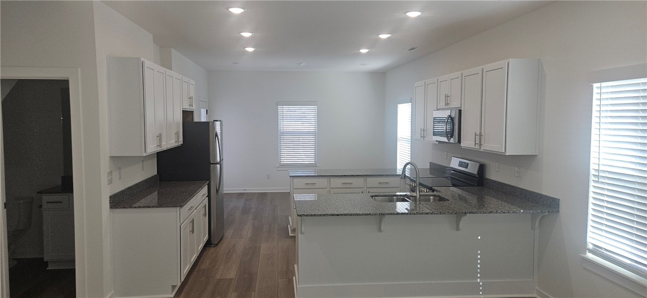 Fayetteville Outlots - Residential Lease