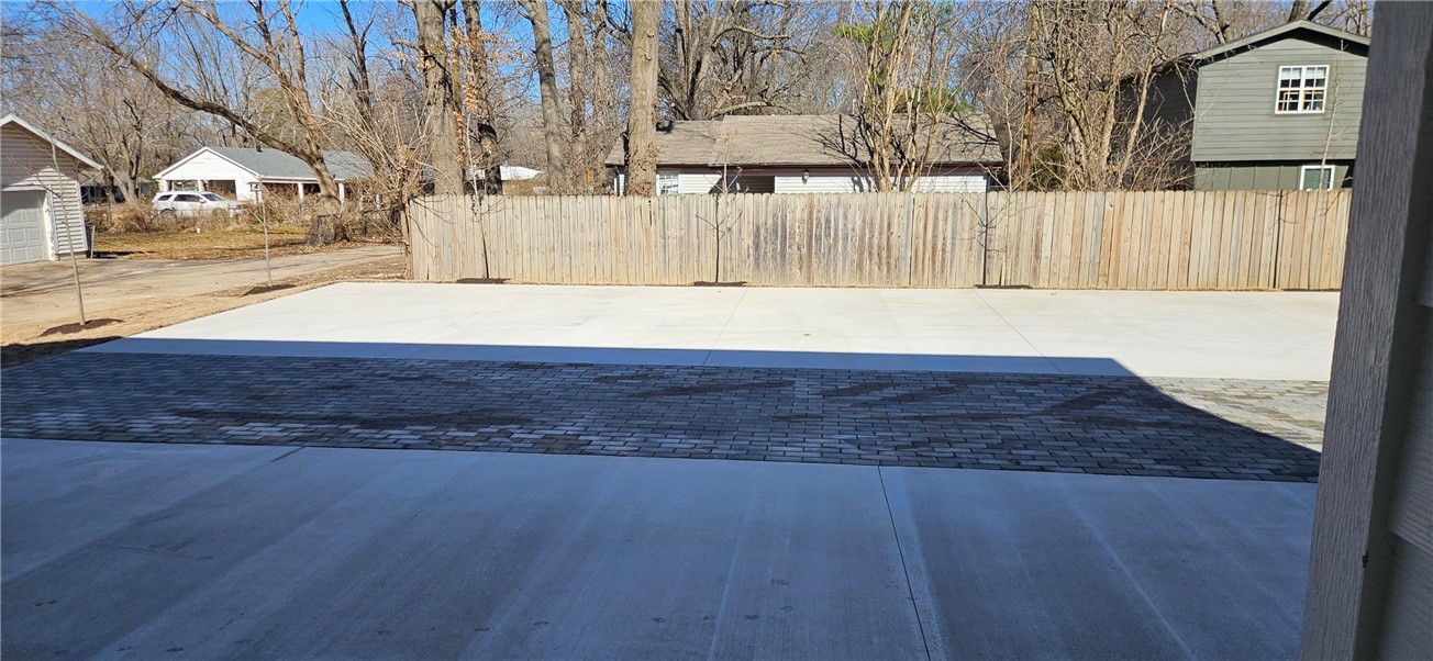 Fayetteville Outlots - Residential Lease