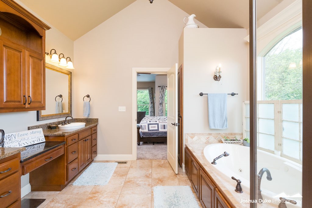 Tontitown Outlots - Residential