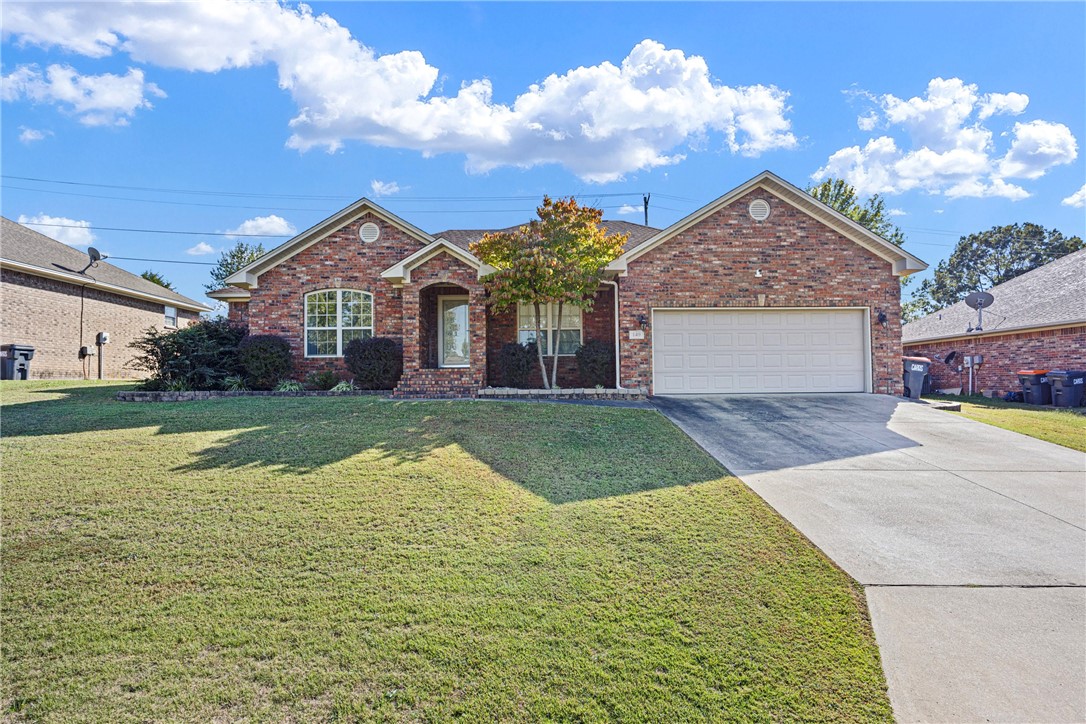 IMMACULATE 3-BEDROOM HOME NEAR ARKANSAS TECH
This beautiful 3-bedroom, 2-full bath home is in immaculate condition and move-in ready. Nestled in a desirable subdivision, it features a beautifully maintained, fully fenced backyard-ideal for relaxing or entertaining.  Conveniently located close to Arkansas Tech, shopping, and dining, this home combines comfort, convenience, and pride of ownership in every detail.  A must-see.