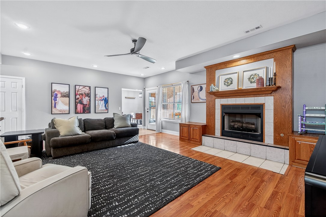 Prairie Oaks One - Residential