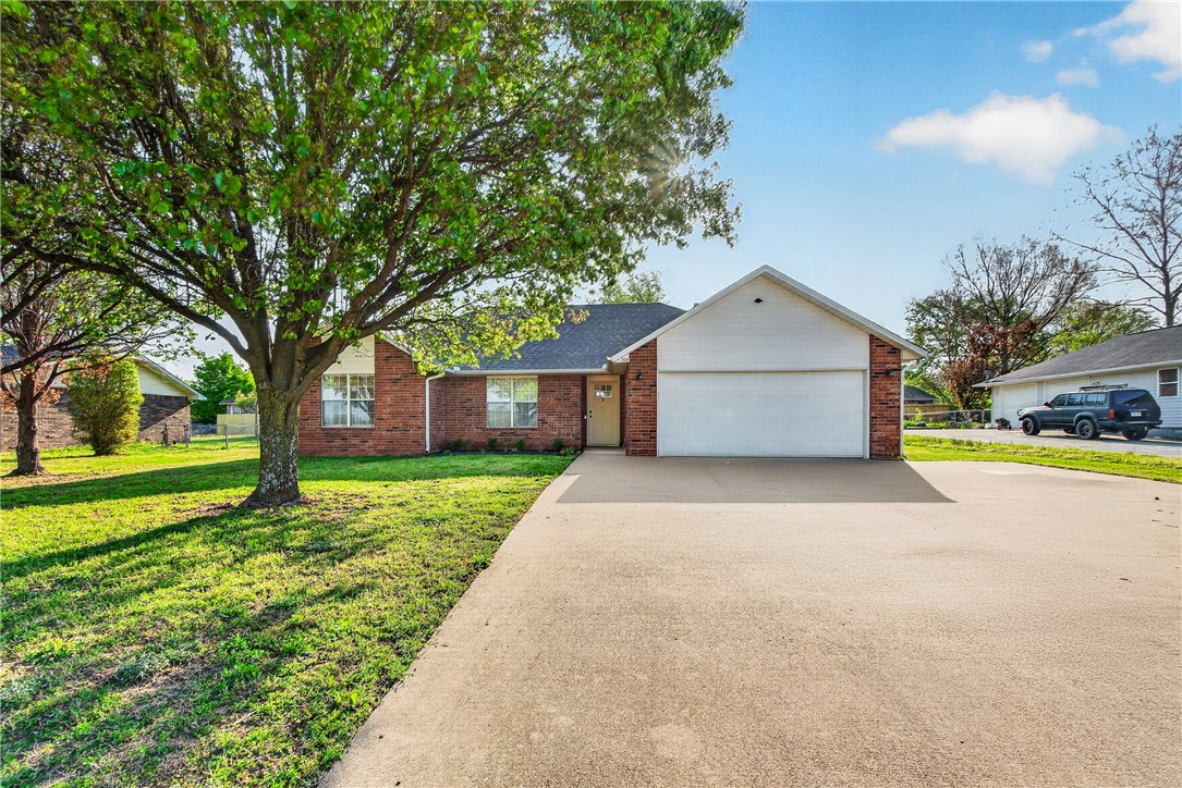 Prairie Oaks One - Residential