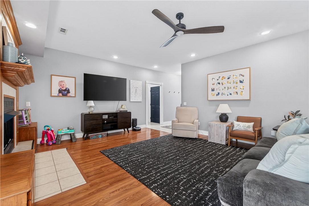 Prairie Oaks One - Residential