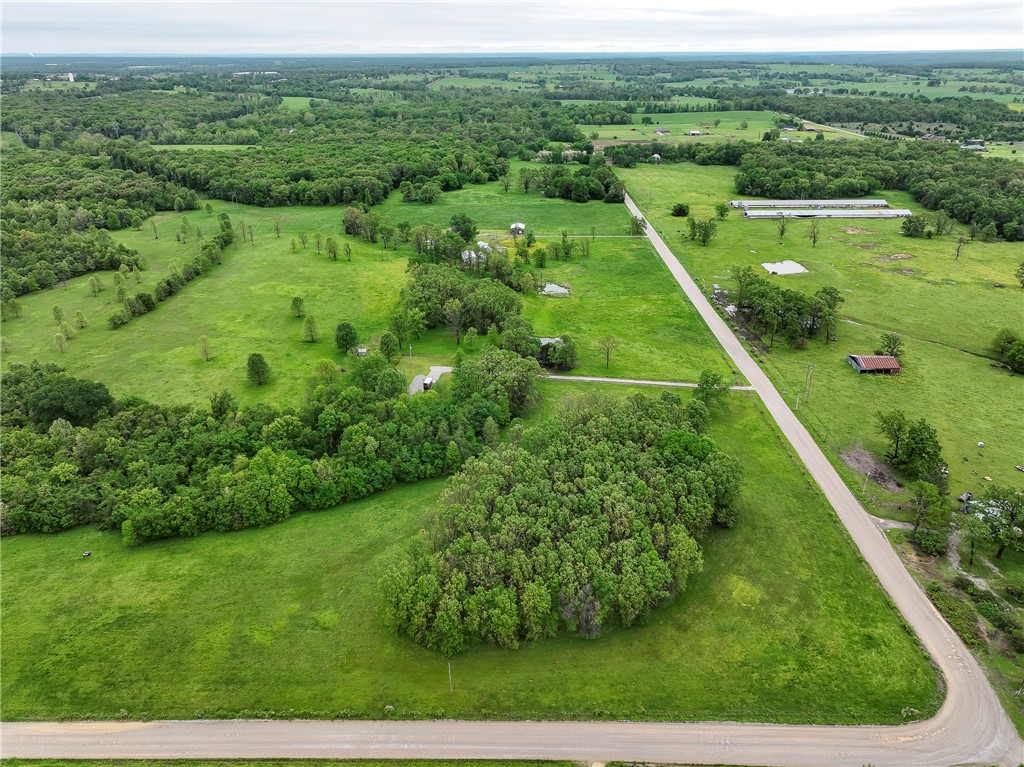 16-20-33 RURAL - Land