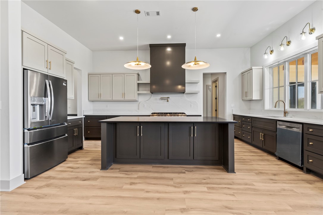 Forest Hills Sub Rurban - Residential