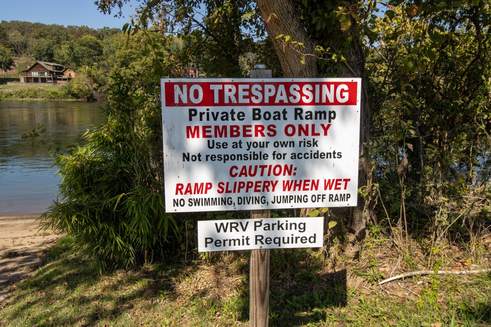 White River Valley - Land