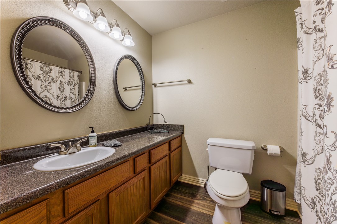 Wood Ave Condo Hpr - Residential