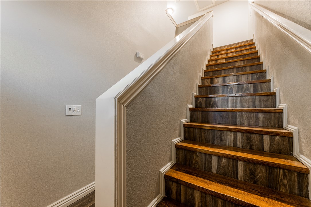 Wood Ave Condo Hpr - Residential