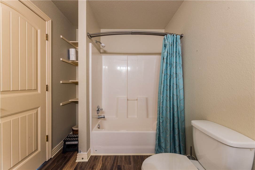 Wood Ave Condo Hpr - Residential