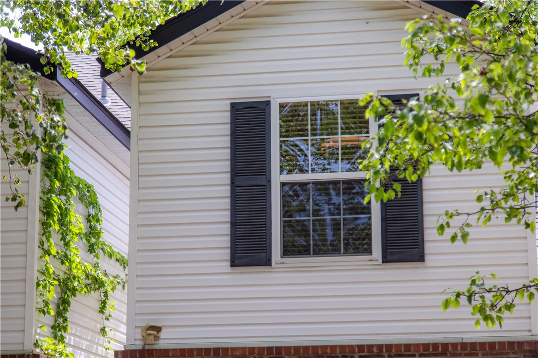 Wood Ave Condo Hpr - Residential