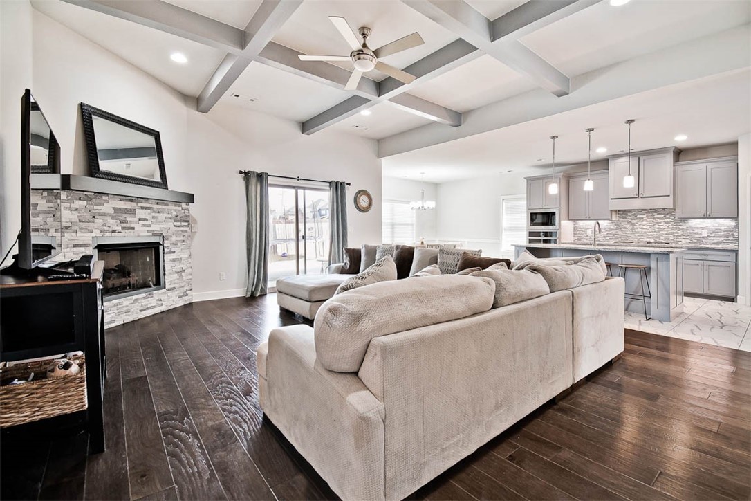Rolling Acres Ph Ii Sub Bentonville - Residential