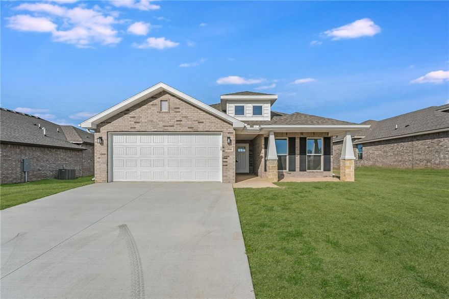 Choose between a 4.99% Fixed interest rate or 10k in flex cash! *Terms and Conditions apply

This floor plan is a 3-bedroom, 2-bathroom 1760 square
feet home featuring 10-foot ceilings in the entryway,
kitchen, living area, and primary bedroom, plus dual
vanities in the primary bathroom, the 1750 Series delivers
the luxury of a larger floor plan. This plan series has an
inviting entryway that provides privacy. Enjoy a large,
covered back patio and a garden tub in the primary
bathroom.

Taxes subject to change based on new construction.