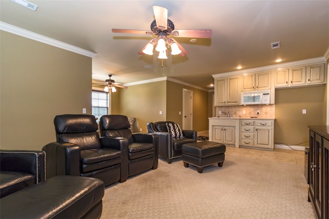 Lazy U Ranch - Residential