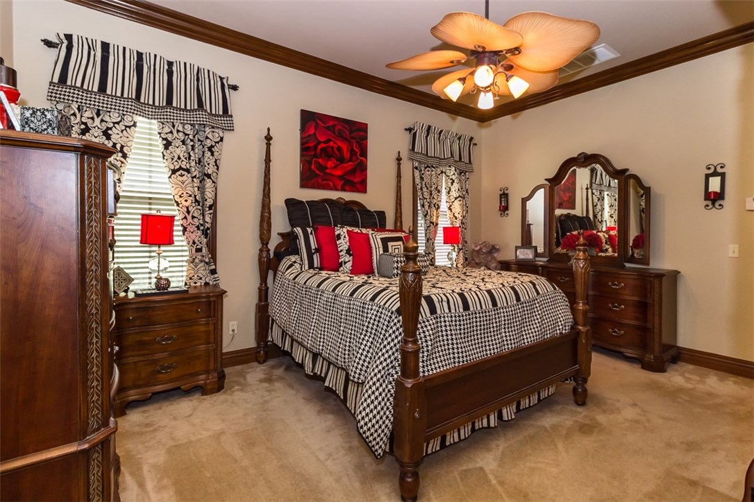 Lazy U Ranch - Residential