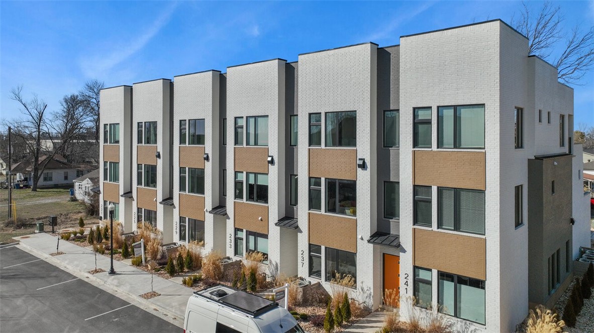 Polson Sub Bentonville - Residential