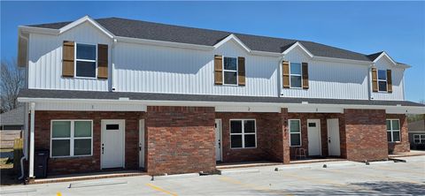 Photo of 10980 Danny Bryan Road, Prairie Grove, AR 72753 (MLS # 1340695)