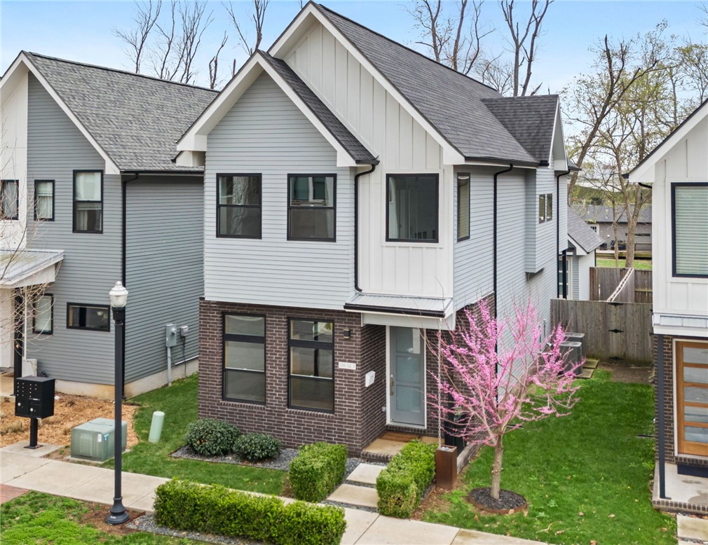 SOUTHSIDE SUB-BENTONVILLE - Residential