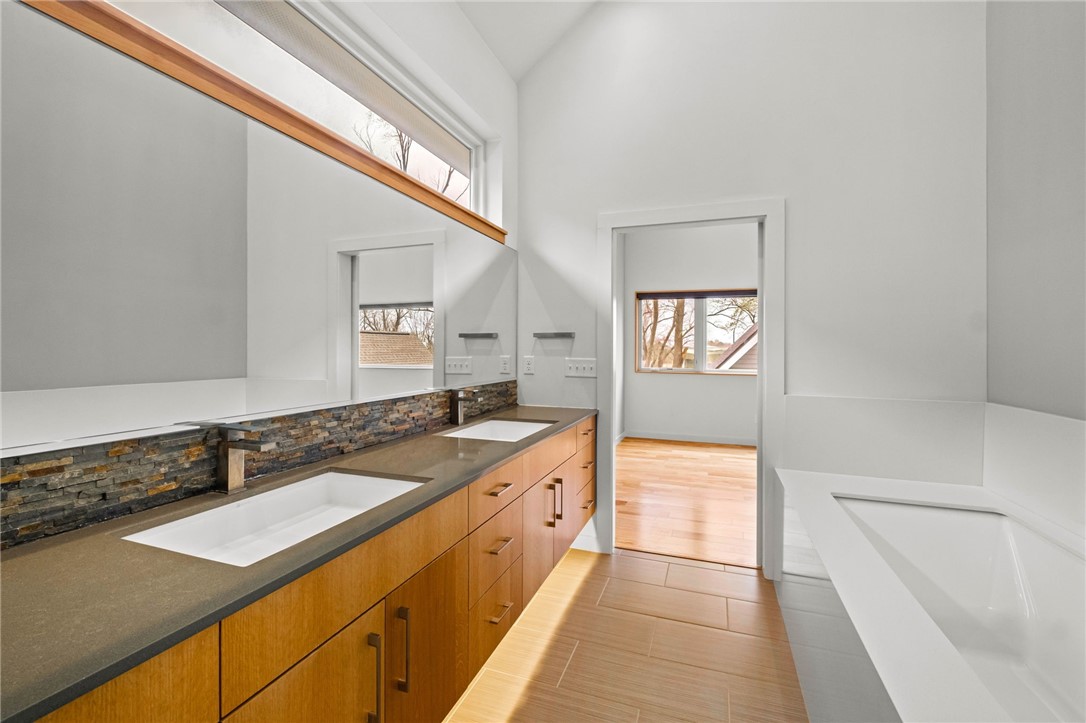 SOUTHSIDE SUB-BENTONVILLE - Residential