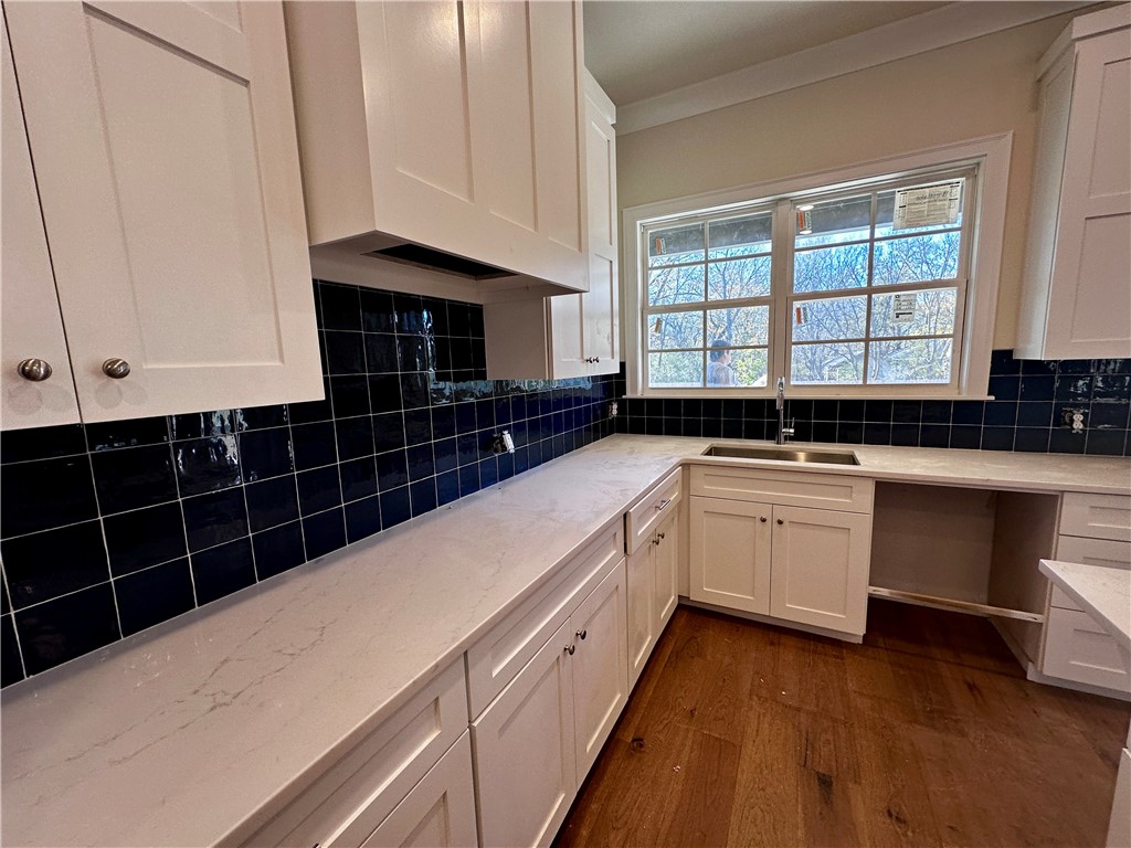 Dutton Woods - Residential