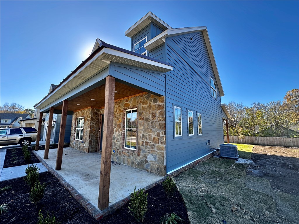 Dutton Woods - Residential