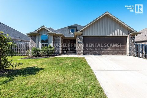 Photo of 347 W Tyler Road, Farmington, AR 72730 (MLS # 1325159)