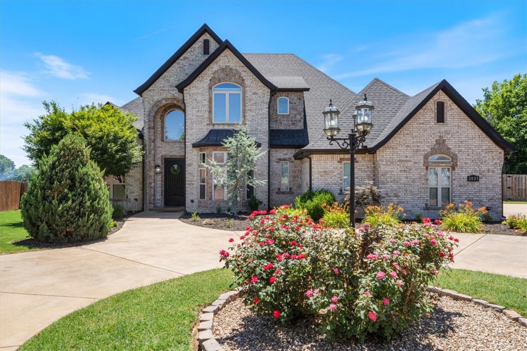 Tuscan Heights - Residential