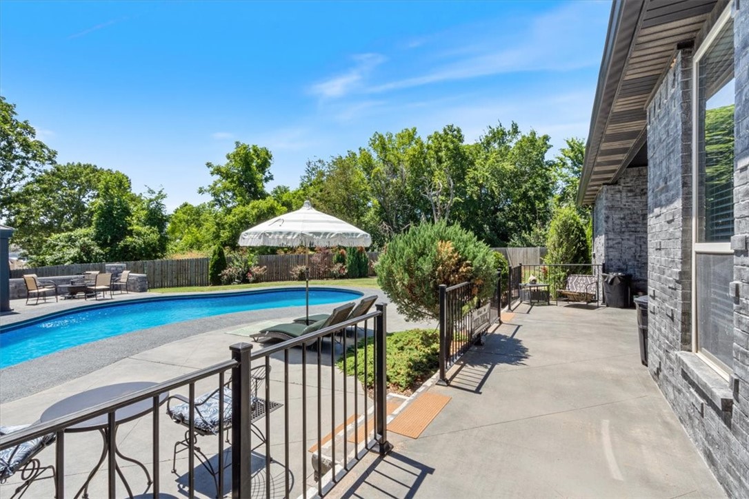 Tuscan Heights - Residential