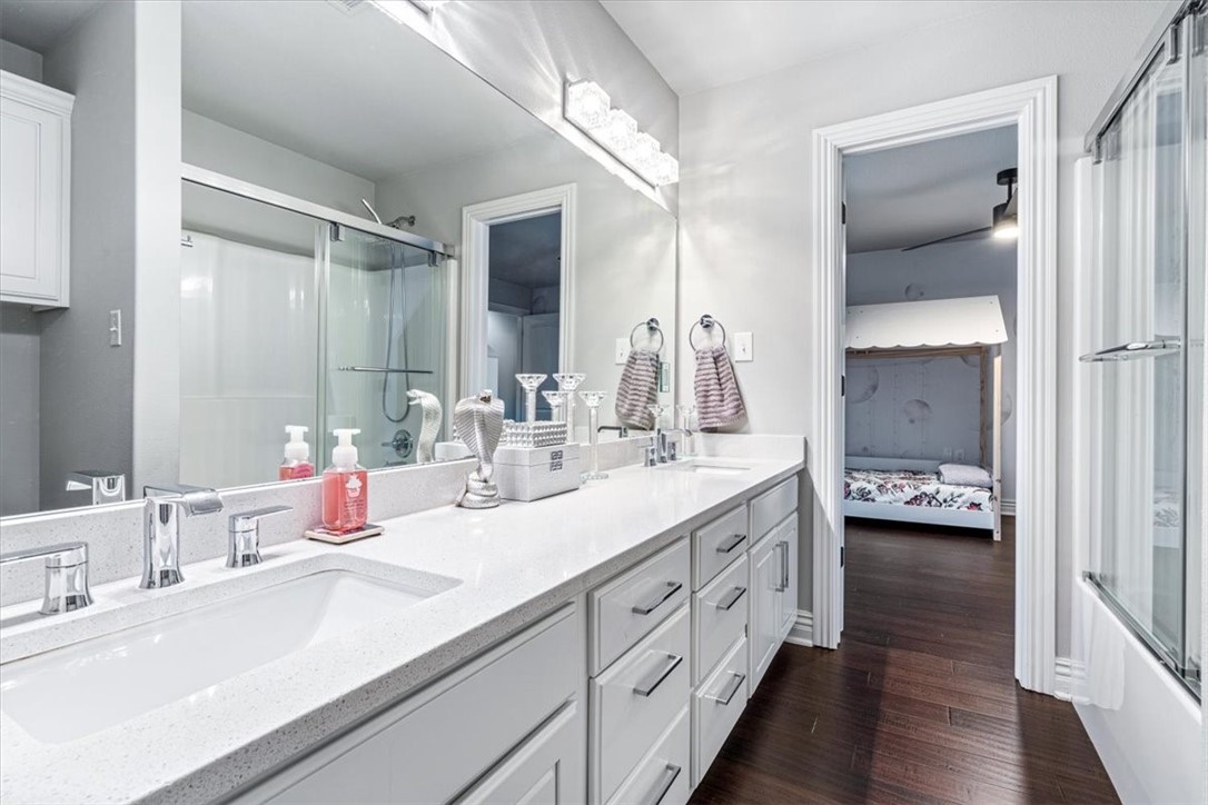 Tuscan Heights - Residential