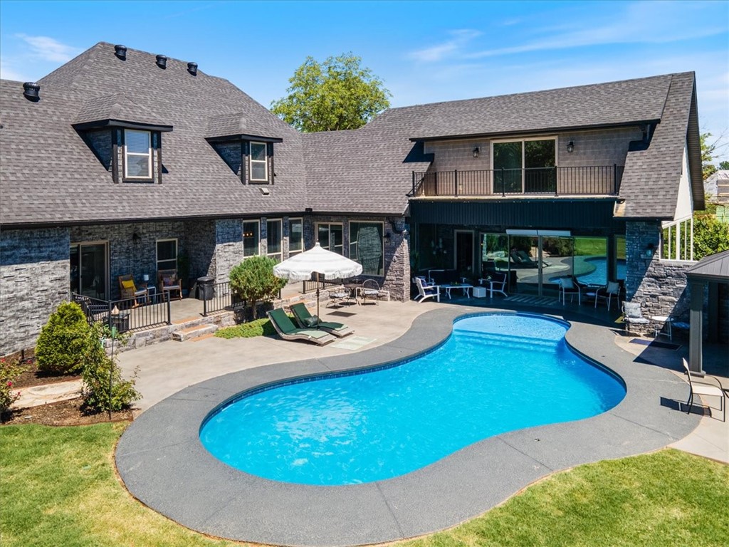 Tuscan Heights - Residential