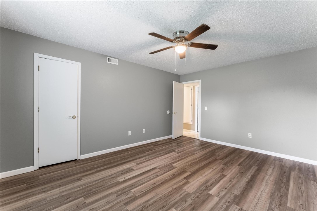 Oak Hill Iii Ph 1 Rogers - Residential Lease