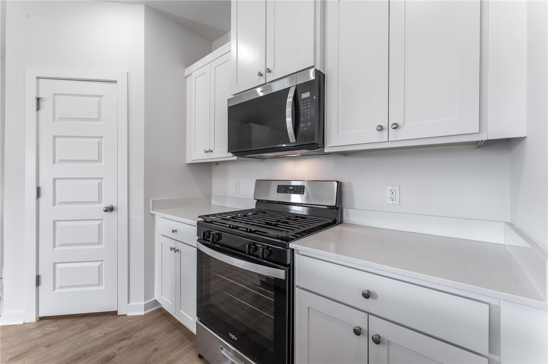 Wagon Wheel Crossing - Residential Lease