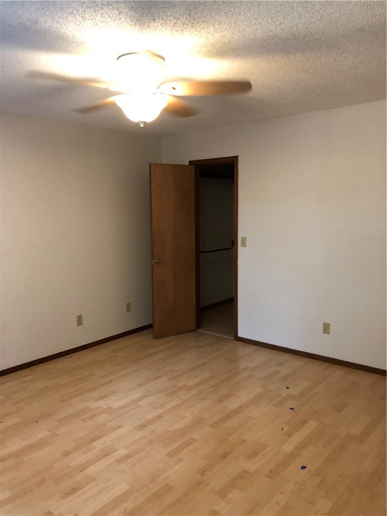 Sundance Acres Ph 2 Rogers - Residential Lease