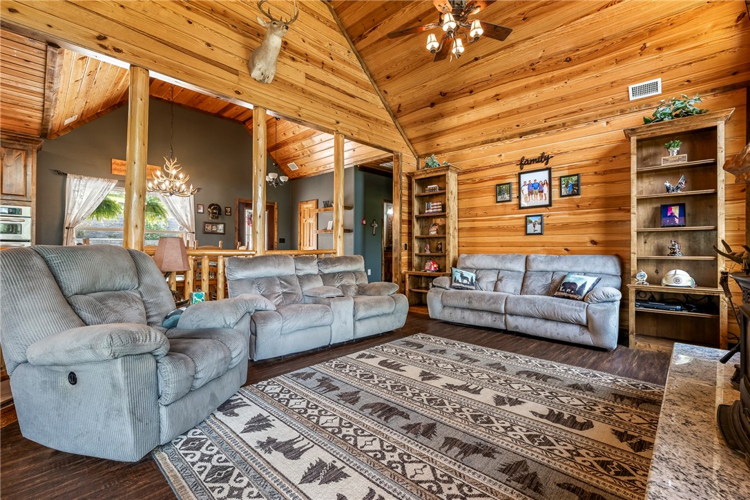 Point At Sugar Hollow Sub Rurban - Residential