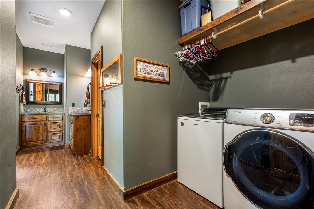 Point At Sugar Hollow Sub Rurban - Residential