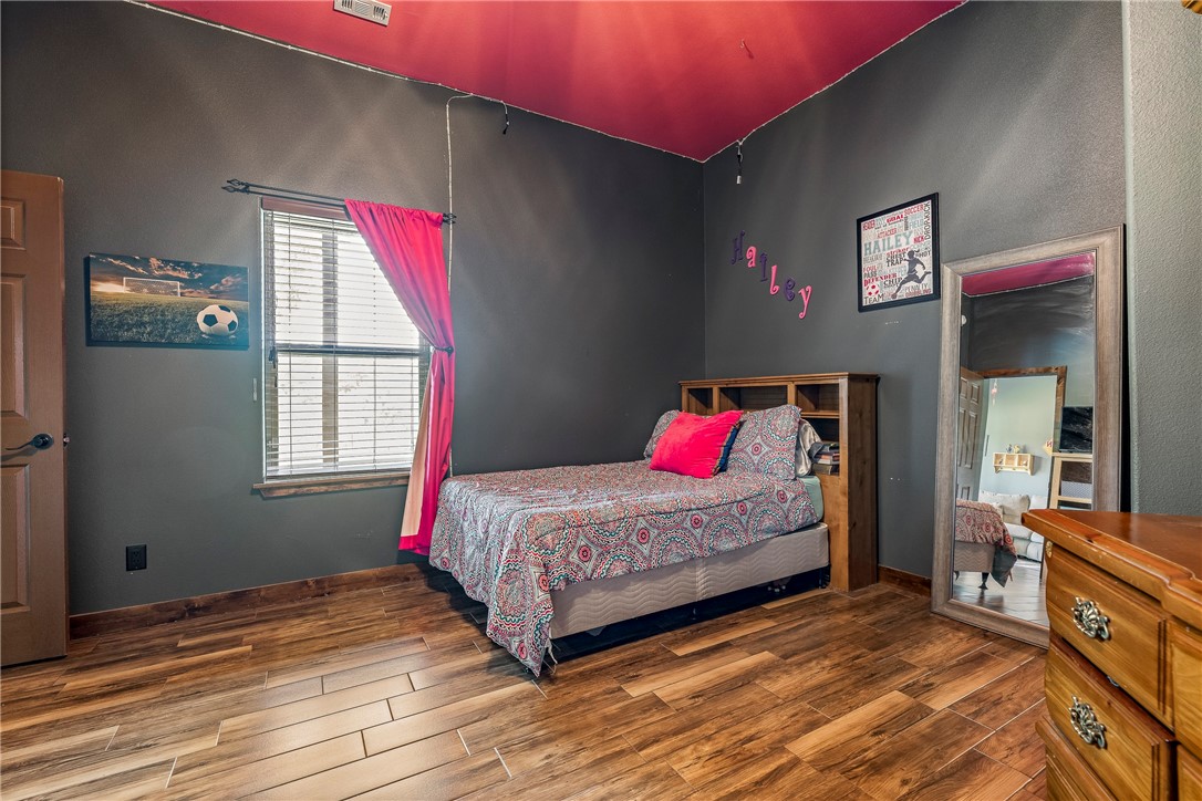 Point At Sugar Hollow Sub Rurban - Residential