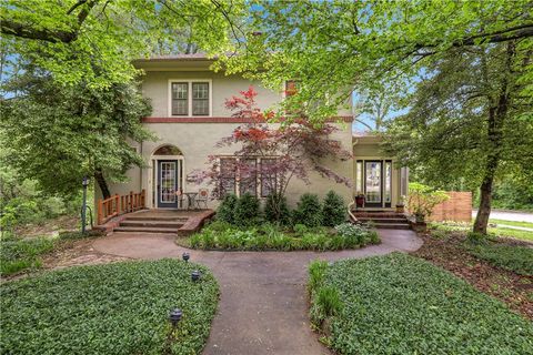 Photo of 402 W Ila Street, Fayetteville, AR 72701 (MLS # 1331912)