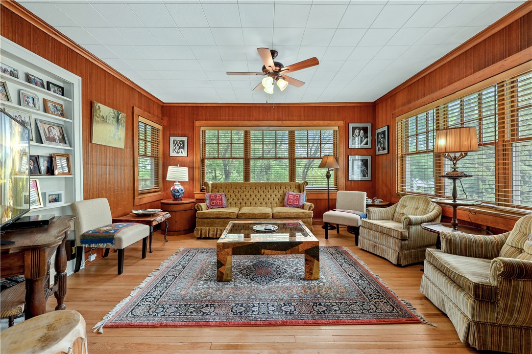 Wilsons 1st Add - Residential Lease