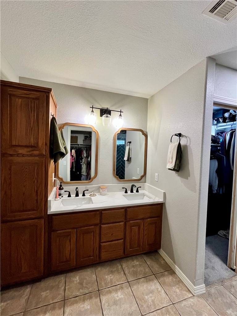 Lands End Sub Bvv - Residential