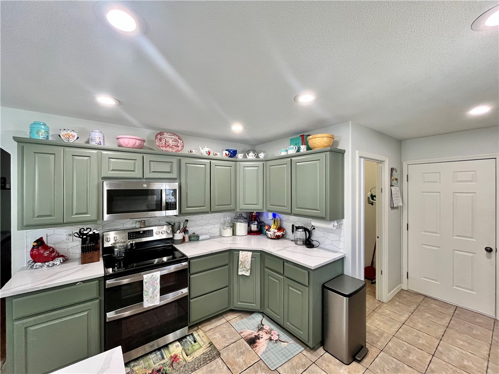 Lands End Sub Bvv - Residential