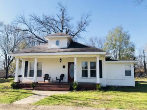 History lies all around this character filled home in the heart of Dardanelle. Over 1700sqft of charming designs including a claw-foot tub in master bathroom and provides a spacious layout with 4 bedrooms and 2 full baths.