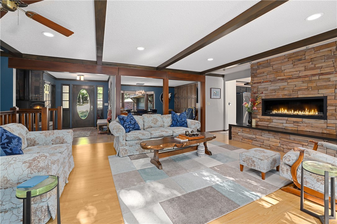 Tontitown Outlots - Residential