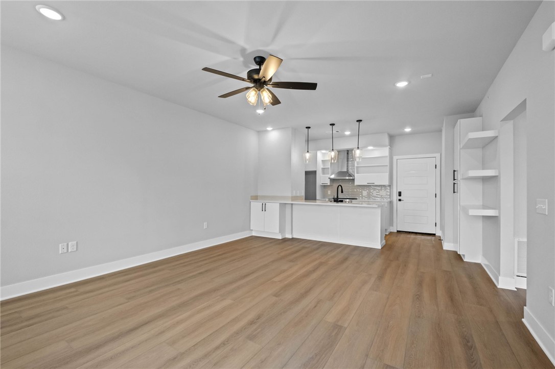 MEDLIN MEADOWS SUB PH 2-BENTONVILLE - Residential