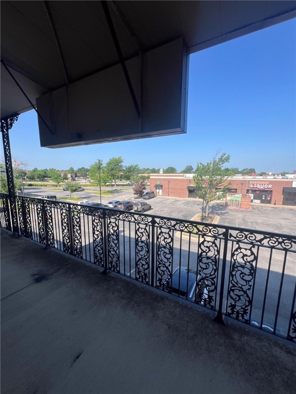 Crossroads Plaza - Commercial Lease