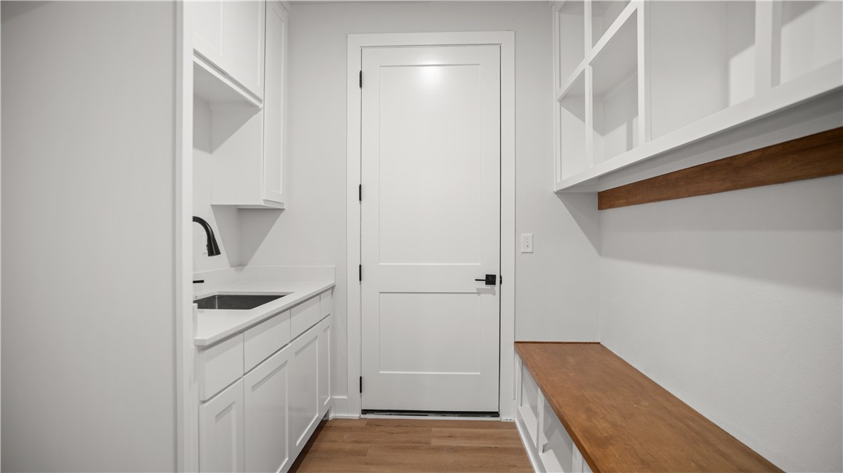 15-19-32-RURAL - Residential