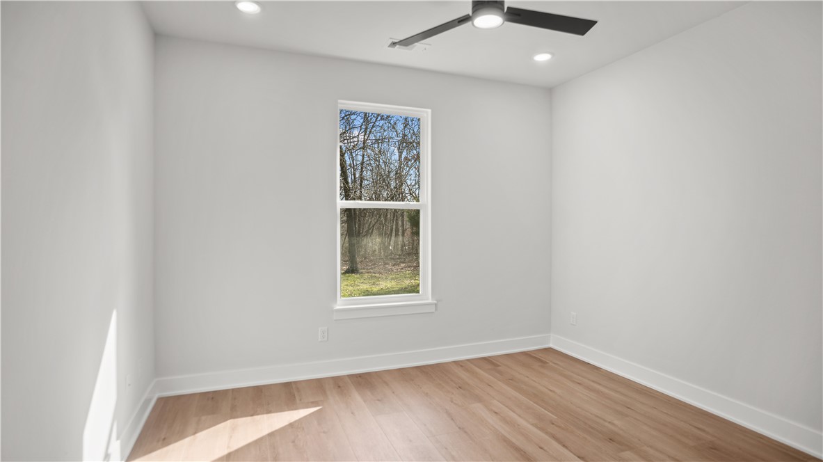 15-19-32-RURAL - Residential